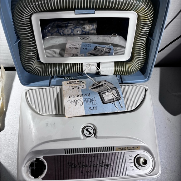 Vintage Shick Hair Dryer 1966 petite salon Bonnet Grandma core movie prop retro - Picture 12 of 13